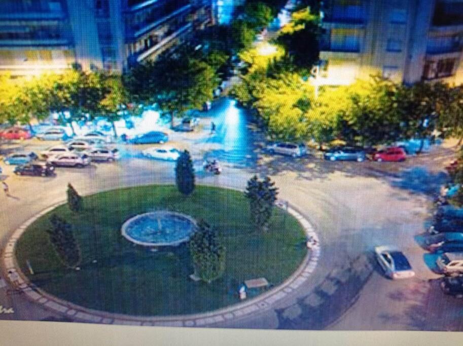 Thessaloniki City Centre Apartment | Διαμέρισμα στο κέντρο