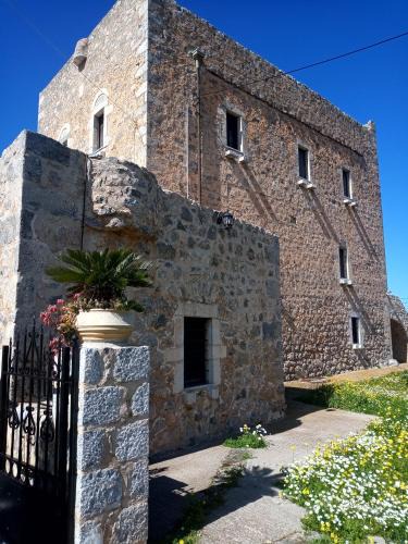 Pagkia House | ΤΟ ΠΥΡΓΟΣΠΙΤΟ ΤΗΣ ΑΝΝΕΖΟΥΛΑΣ ANNEZOULA'S CASTLE