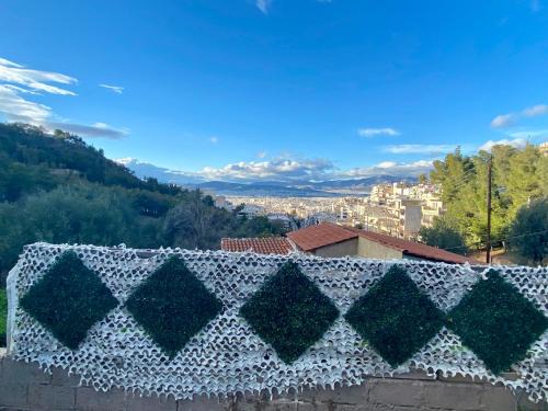 Galatsi House | 20 mins from city centre, rural house