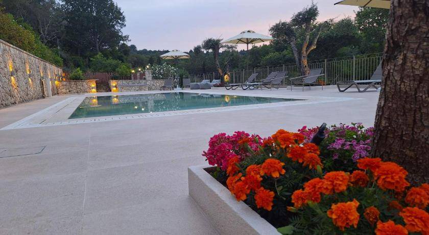 Dassia Villa | 220 m² Villa ∙ 5 bedrooms ∙ 12 guests