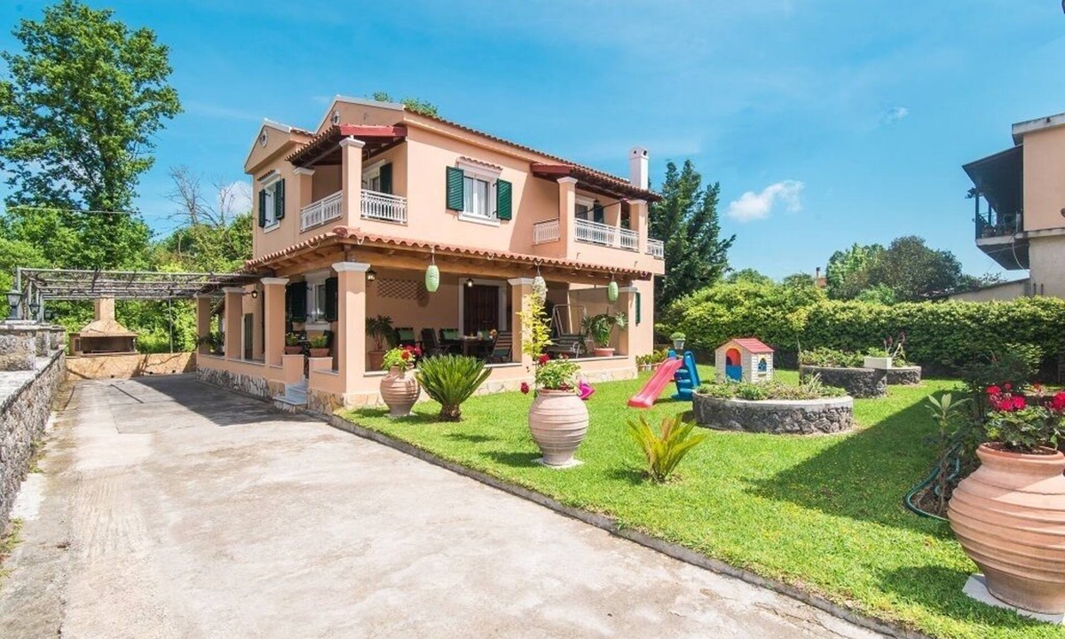 Pelekas House | 4 Bedroom Garden House