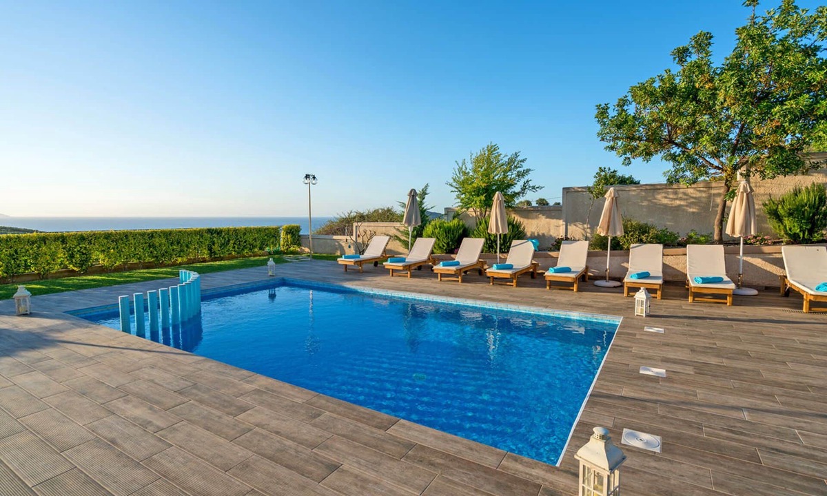 Agia Marina Villa | 4-Bedroom Uphill Villa With Private Pool