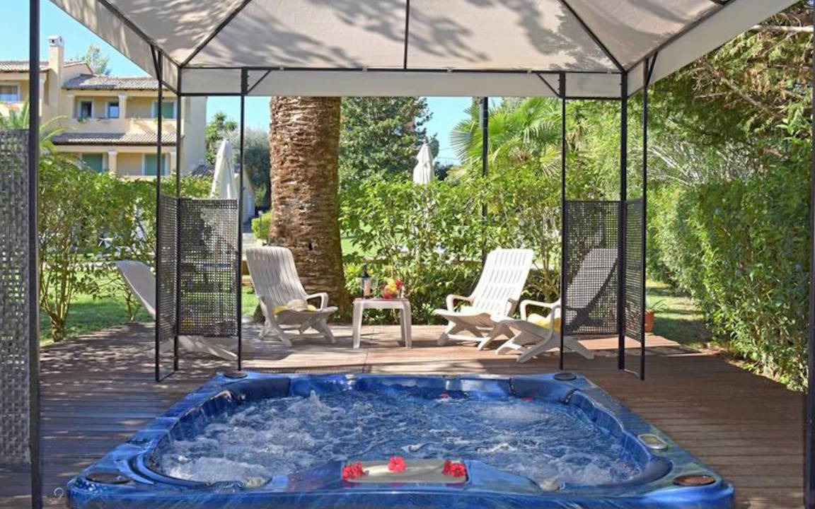 Afra Resort | 45 m² Private room ∙ 1 bedroom ∙ 3 guests
