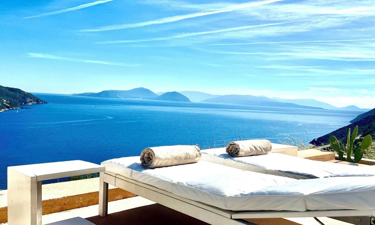 Evgiros Villa | 5* Get a 10%-25% discount ,Independent Villa With Private Pool