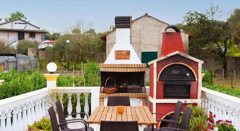 Petriti House | 60 m² House ∙ 2 bedrooms ∙ 4 guests