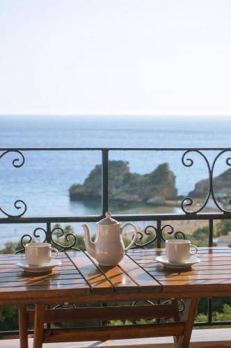Sinarades Apartment | 70 m² Apartment ∙ 2 bedrooms ∙ 6 guests
