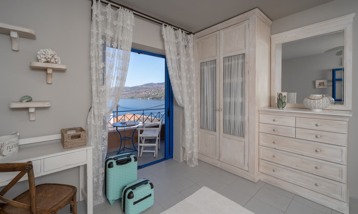 Perdhika Villa | Absolute Perdika Aegina