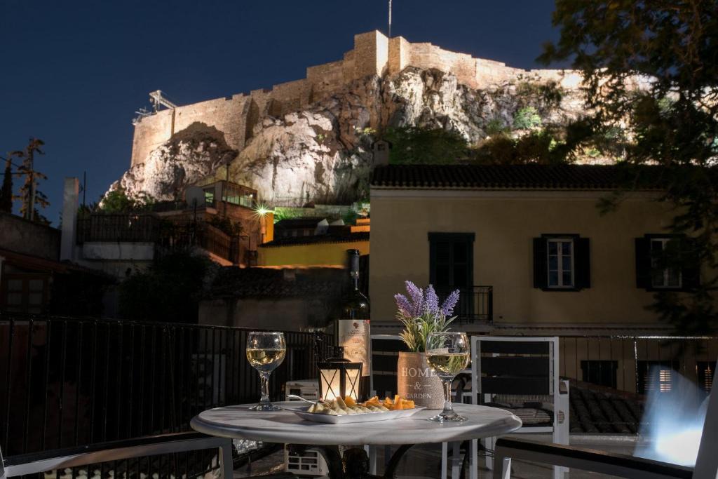 Plaka Apartment | Acro&Polis