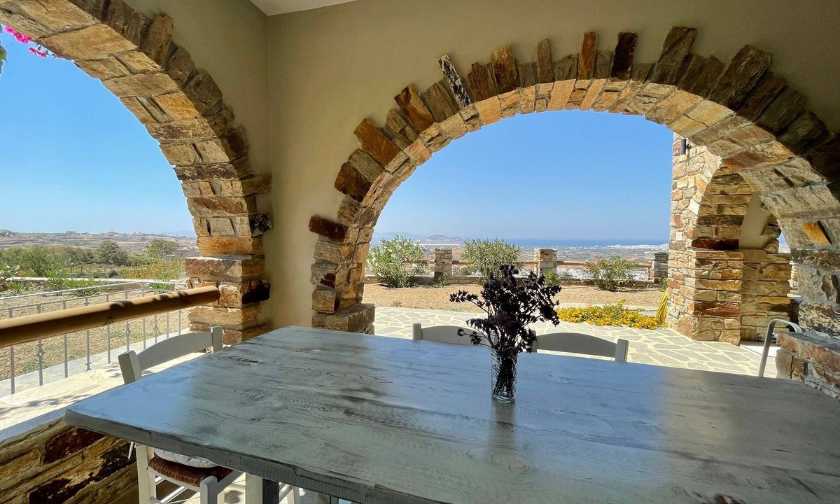 Glinado House | Aetheras House, surrounded by nature & olive trees is ready to welcome you!