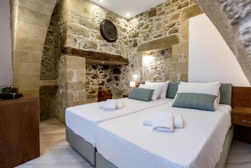 Kaliviani House | Agarathos Deluxe Homes In the Heart of Kaliviani Near Balos