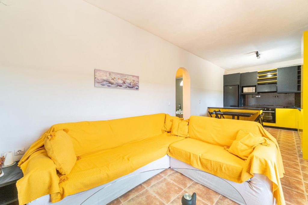 Gardenos Apartment | Agia Sana house Gardenos
