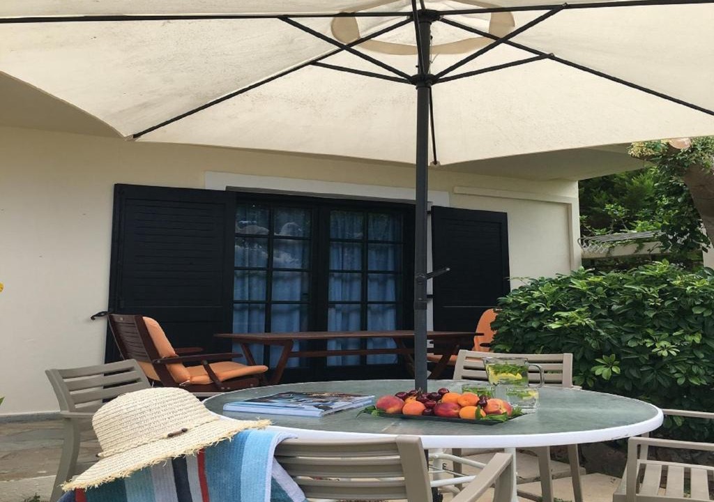 Kokkini Chani Apartment | Aigialis Apartments & Studios