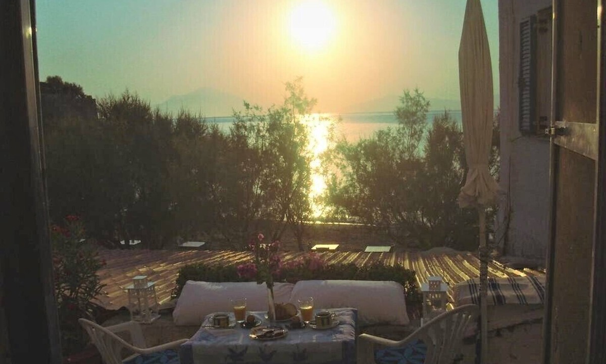 Therma Apartment | Alkistis Cozy By The Beach Apt in Ikaria Island, Therma Ground Floor
