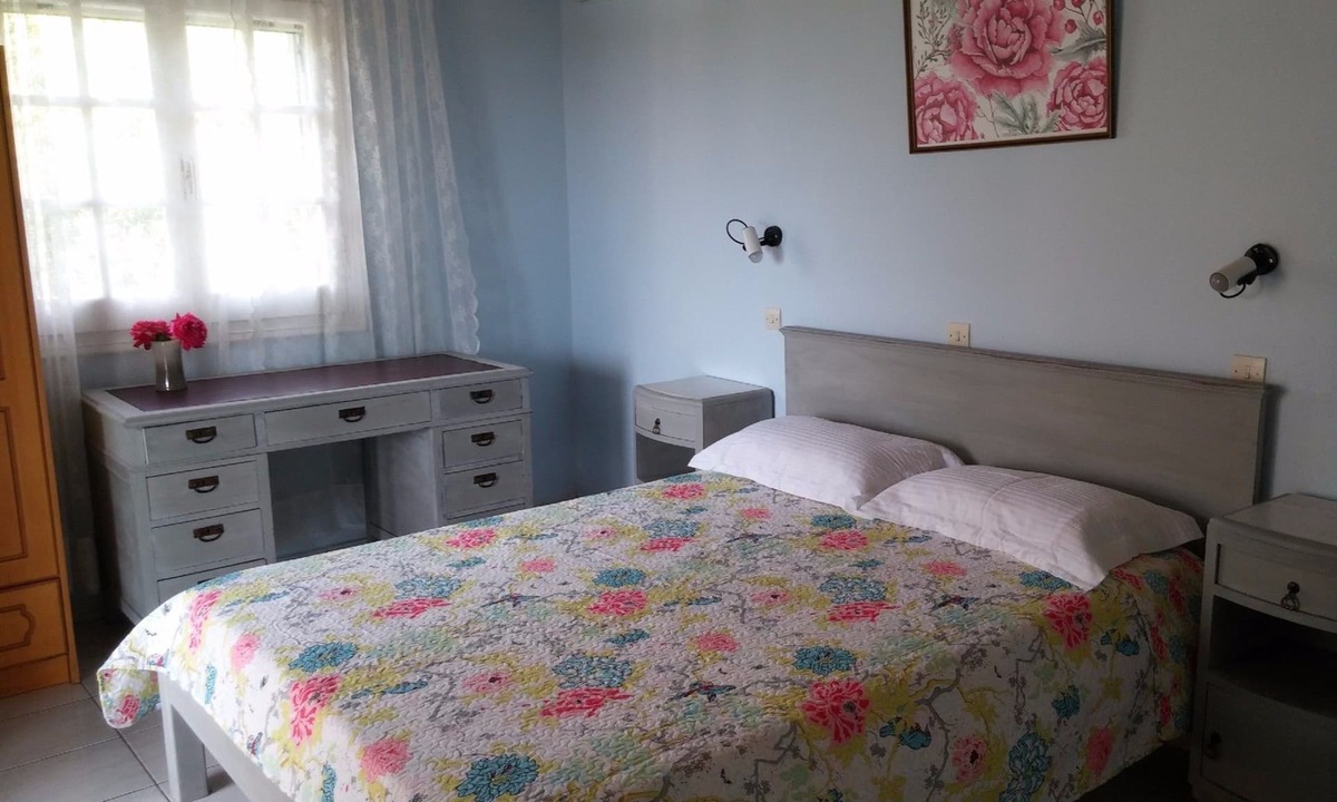 Almiros Beach Hotel | Almiros Apartments