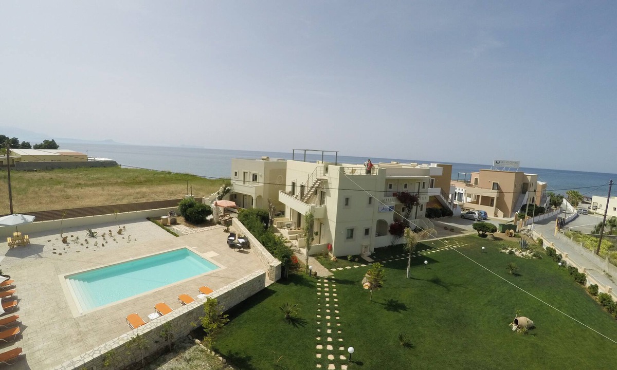 Sfakaki Apartment | Almyra Apartments 3 bedroom apartment