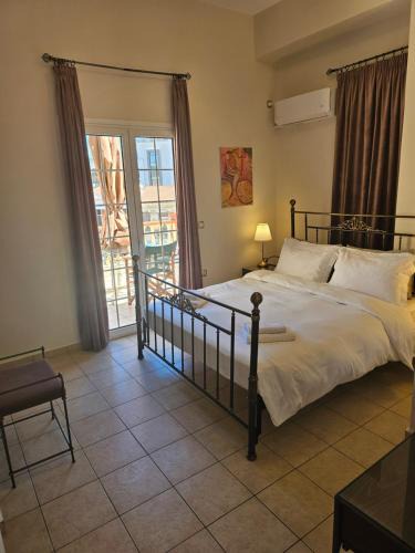Gythio Apartment | Amfitrion on the Town