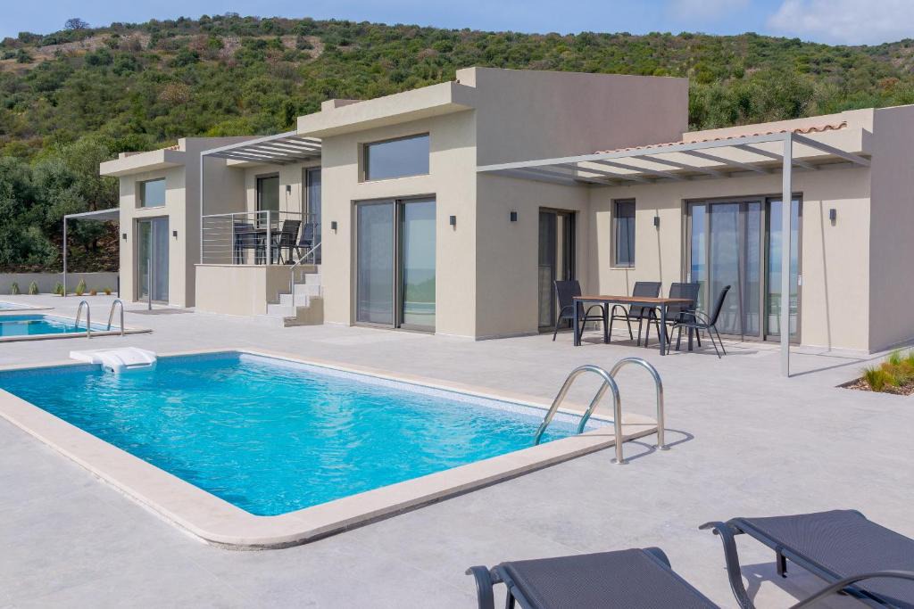 Evgiros Apartment | ammouso sun suites