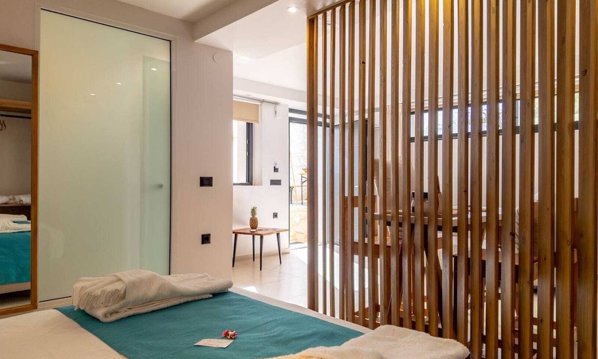 Kalathas Apartment | An exquisite retreat where luxury and tranquility blend seamlessly.