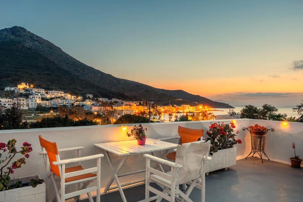 Katapola Apartment | Angeliki Pension