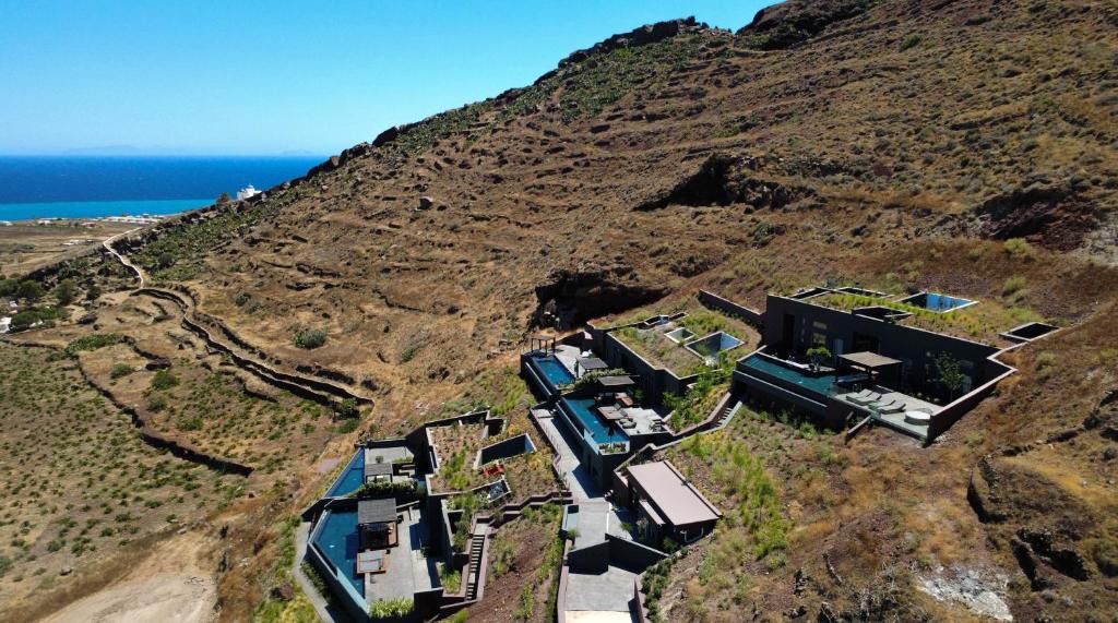 Kamari Bed & Breakfast | Anzo Villas