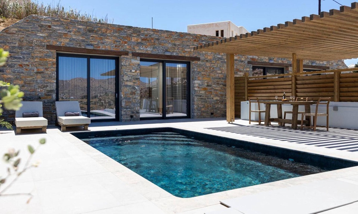 Glinado Apartment | Apartment 'Bonsai Luxury Two-Bedroom House' with Mountain View, Wi-Fi and Air Conditioning