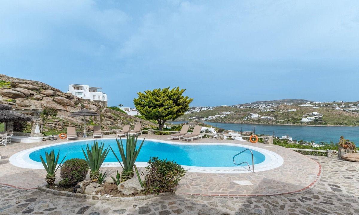 Kanalia Apartment | Apartment 'Myconian V' with Sea View, Wi-Fi and Air Conditioning