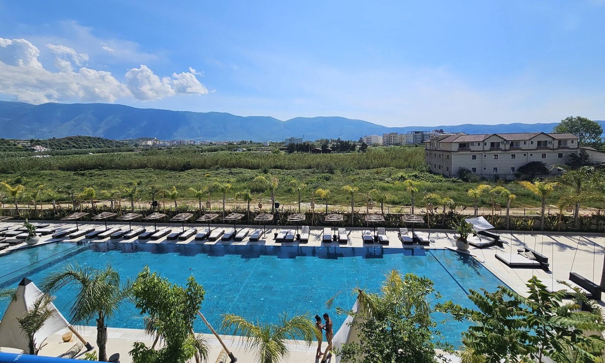 Orikum Apartment | Apartment With Pool View 001, Vlore, Albania