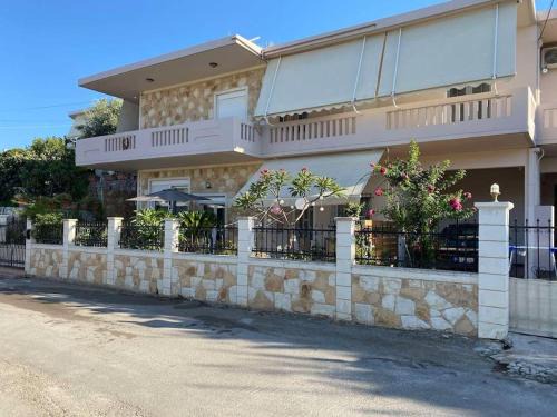 Kirtomadhos Villa | Aretousa