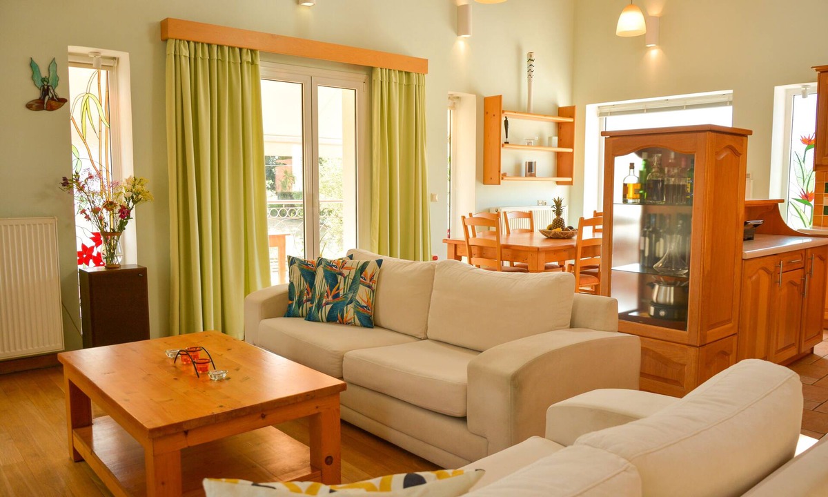 Agios Georgios Pagon House | Artemis House