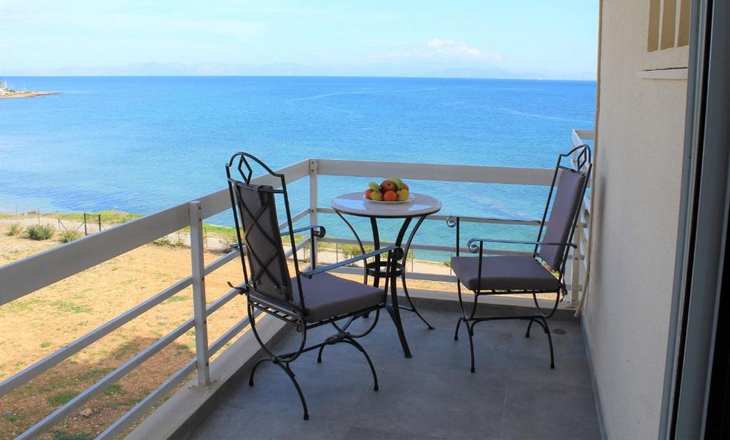 Spata-Artemida Apartment | ARTEMISIA beach apartment.