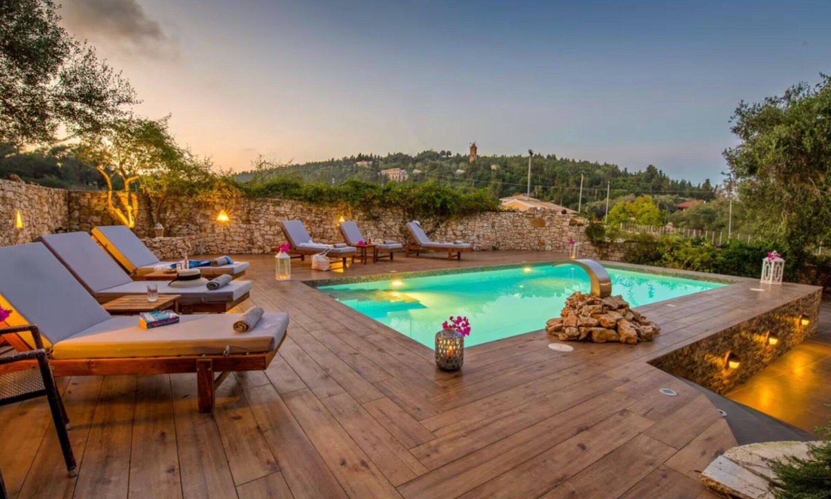 Mpogdanatika House | Artists villas Vasia