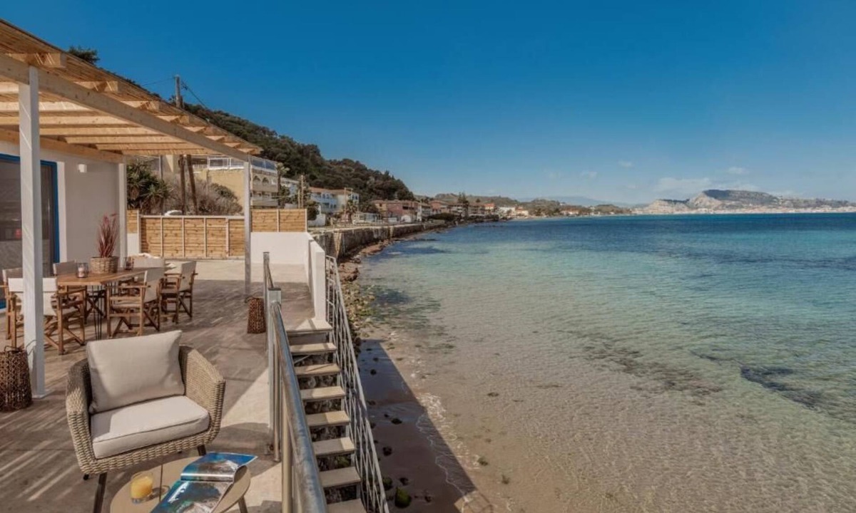 Argassi Villa | Astarte Villas - Bleu Beach Front Villa with Pool