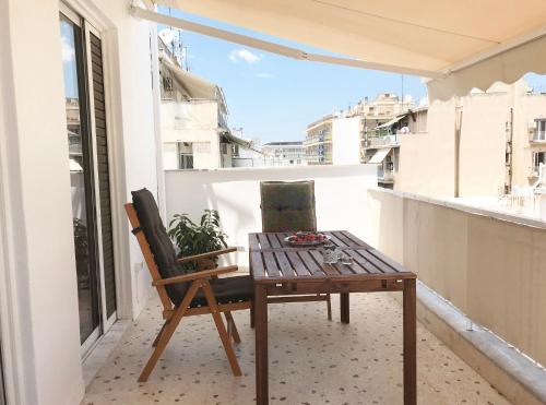 Kerameikos Apartment | Athens by foot: Perfect flat with terrace