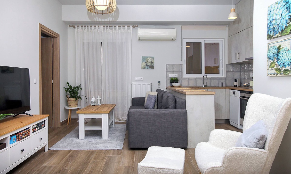 Petralona Apartment | Athens Gem, next to metro, walk to Acropolis