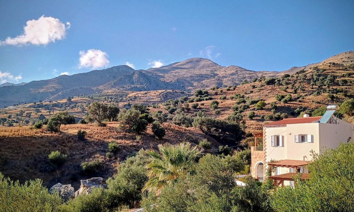 Agia Galini Villa | Award winning family villa on south coast of Crete
