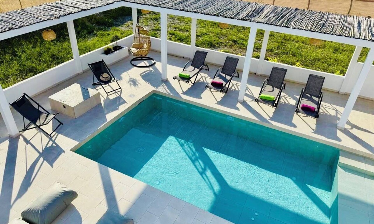 Archangelos Villa | Azure Dreams 4-bedroom villa with pool