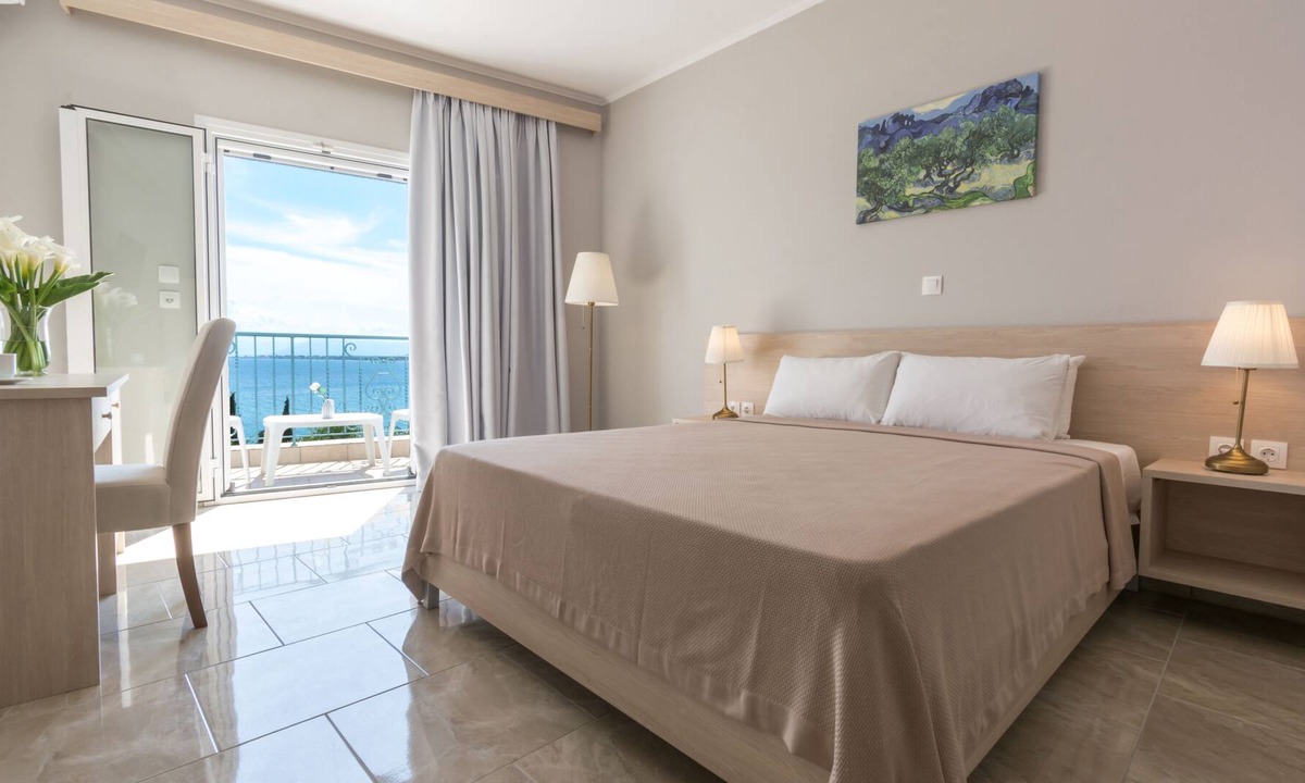 Petriti Bed & Breakfast | B&B in South Corfu with Sea View