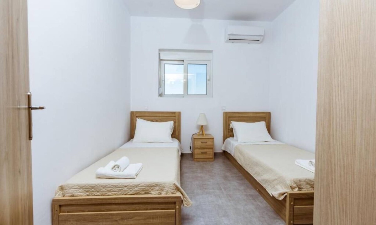 Drapanias Apartment | Beach front,quiet big apartment in western Crete pool + hot tub , bbq