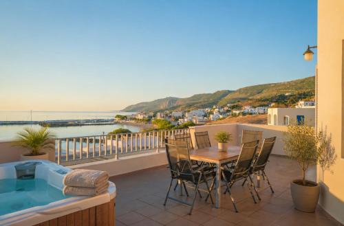 Agia Pelagia Apartment | Beachfront Panorama Suite Kythira Jacuzzi & Sea View