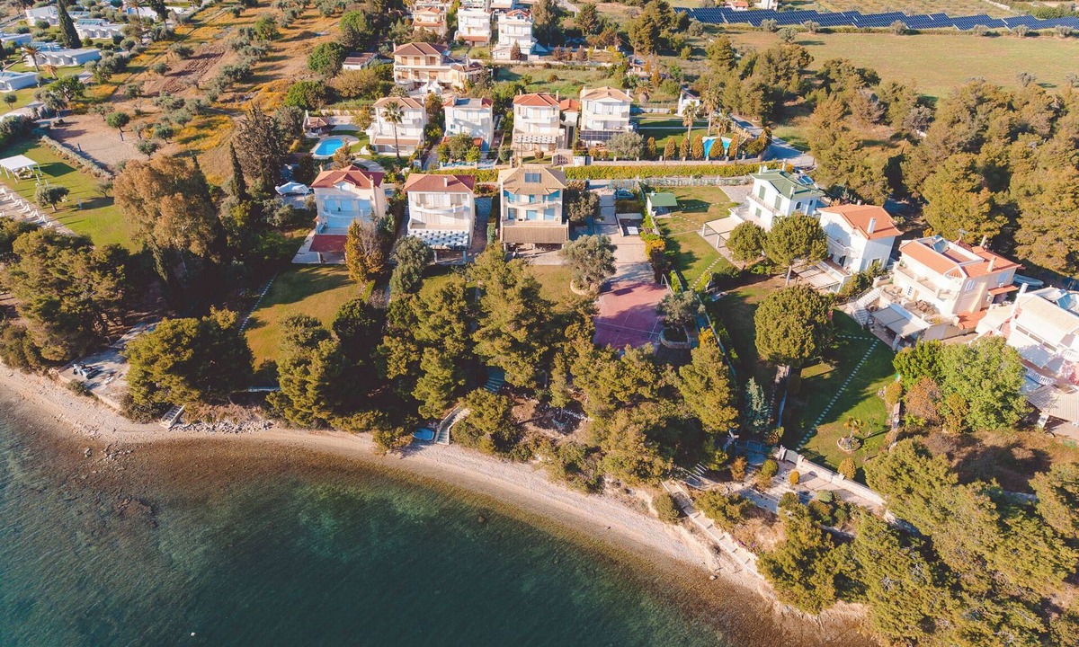 Malakonta Villa | Beachfront Villa – Just 40 Steps from your Private Beach