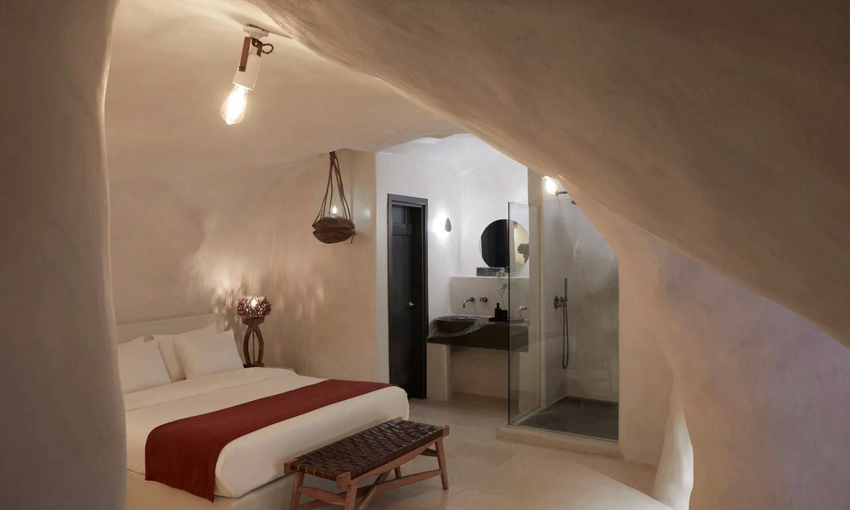 Imerovigli Villa | Beautiful Santorini Villa | 1 Bedroom | Vinsanto Honeymoon Villa | Private Pool