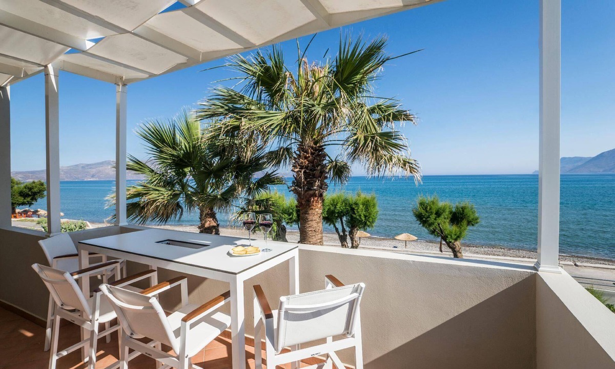 Nopigia House | Big Blue Exclusive Seafront Villa