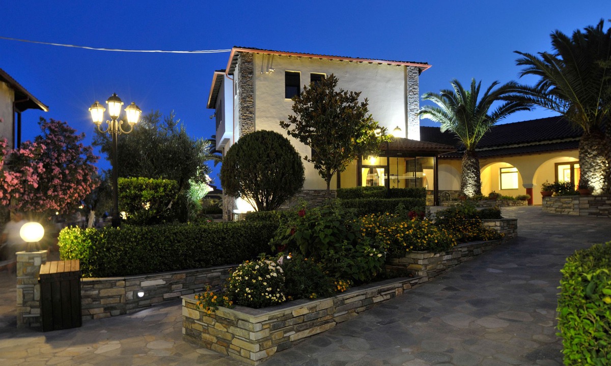Ormilia Hotel | Blue Dolphin Hotel