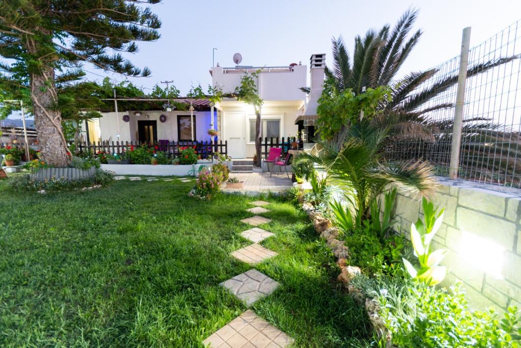 Anissaras House | Blue Heaven