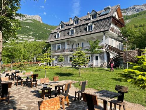 Boge House | Boga Alpine
