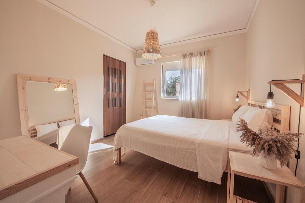 Paradisi Villa | Bohemian Residence