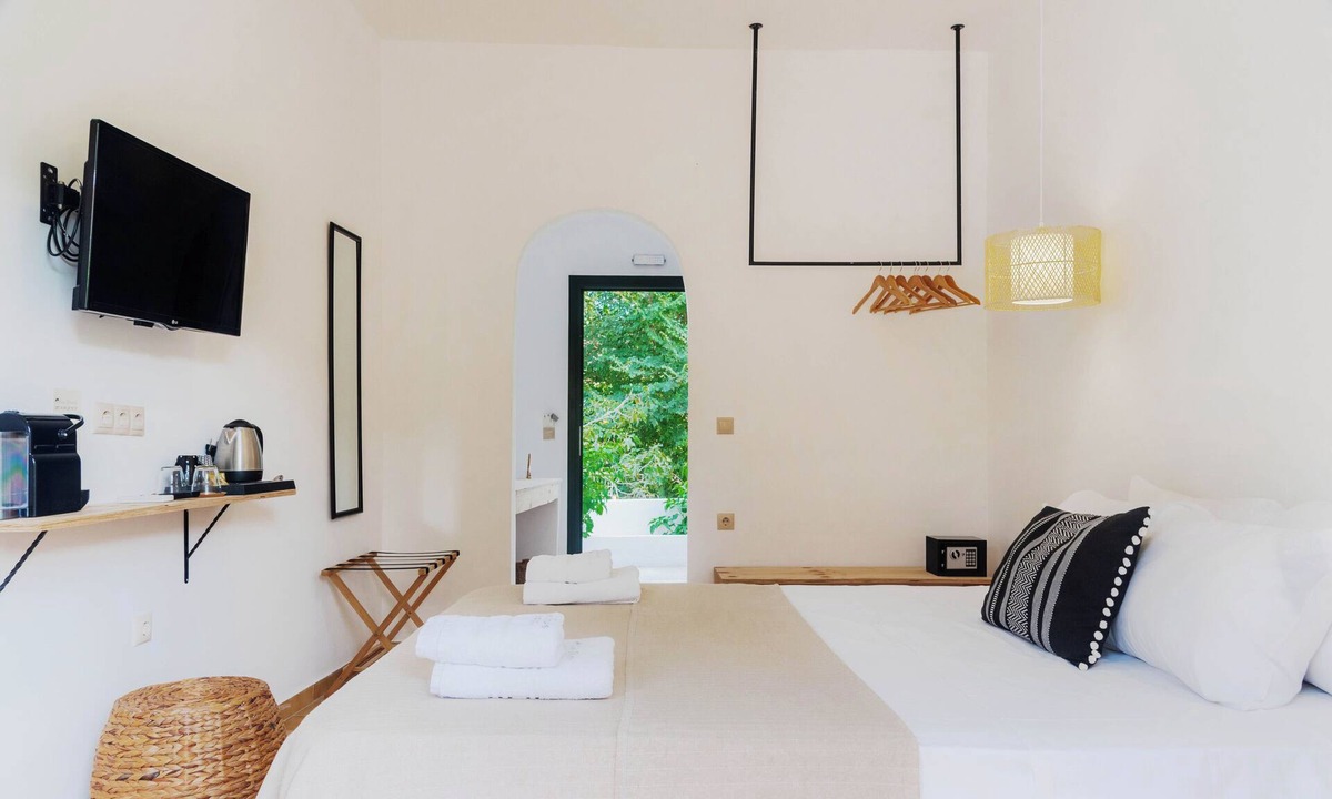 Messonghi Hotel | BOHOTEL Messonghi - Designer's Hotel