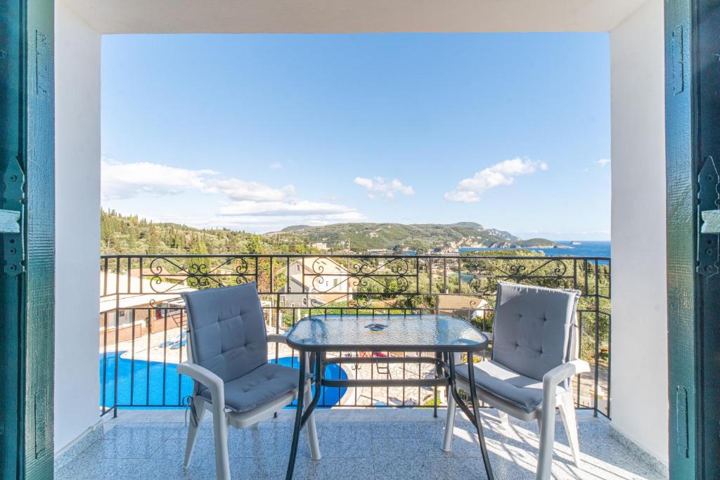 Lakones Apartment | Captain Spiros Studios