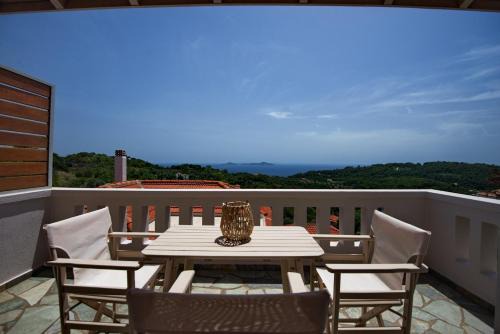 Alonnisos Old Town Apartment | Casa Aeria old town sea view