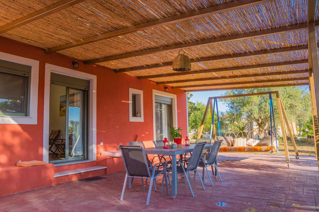 Leivathos Villa | Casa Rossa